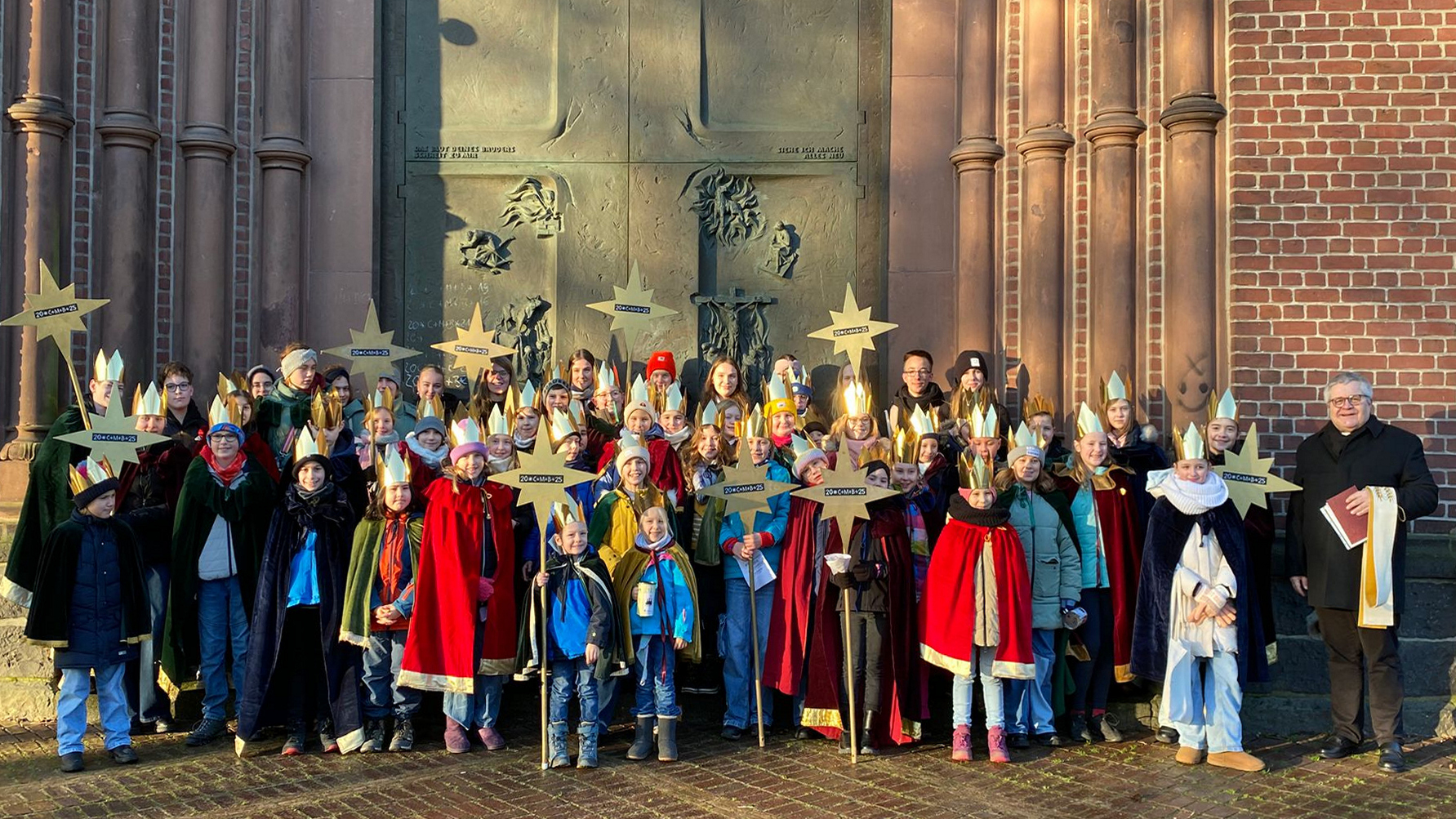 Bild "Willkommen:Sternsinger_2025.jpg"